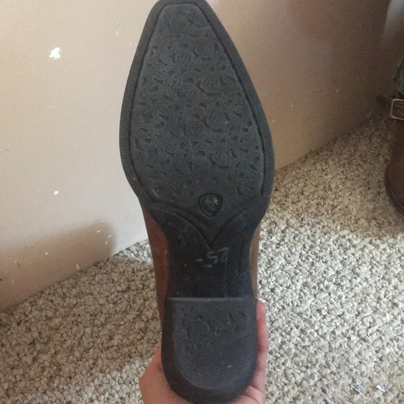 Ariat Boots - Picture 3 of 4